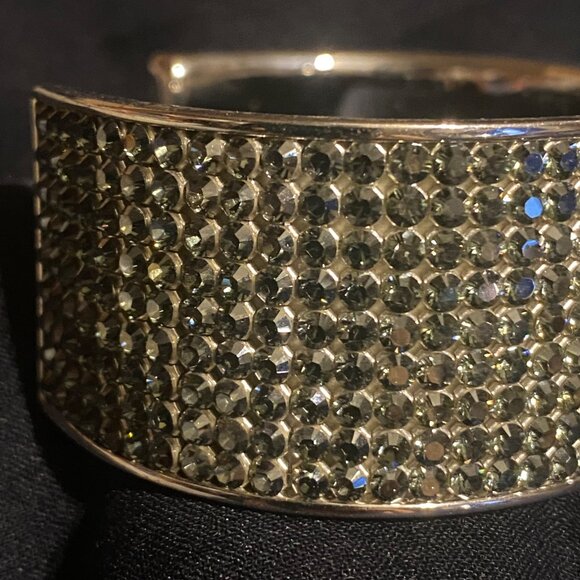 Wide Swarovski Beauty Silver Cream Crystal Bling Cuff Bracelet  Adjustable - Picture 11 of 15